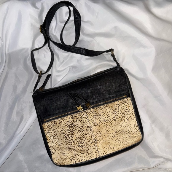 Fossil Leather Cowhide‎ Black Tan Crossbody Women's Bag Purse Animal Print - Picture 2 of 13